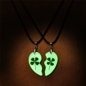Suteyi Clover Luminous Couple Necklace